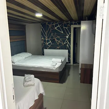 Theblue Cafe Restaurant Hotel 3*