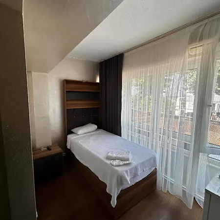 Theblue Cafe Restaurant