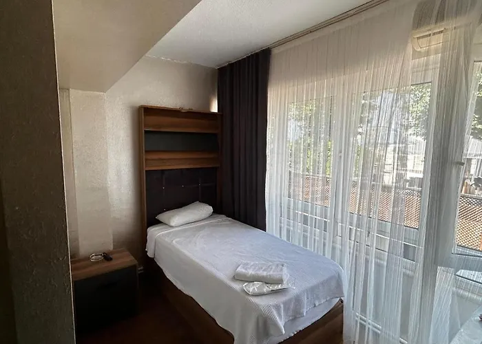 Theblue Cafe Restaurant